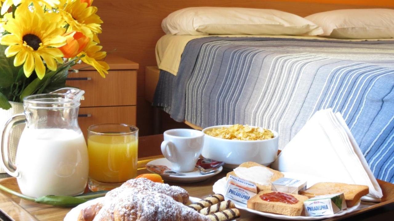 Lecce Cplaza Bed & Breakfast Luaran gambar